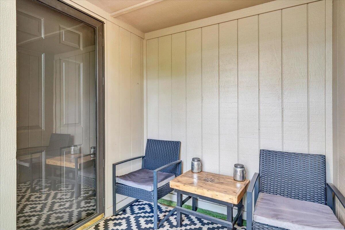 7027 Oak CT - Photo 3