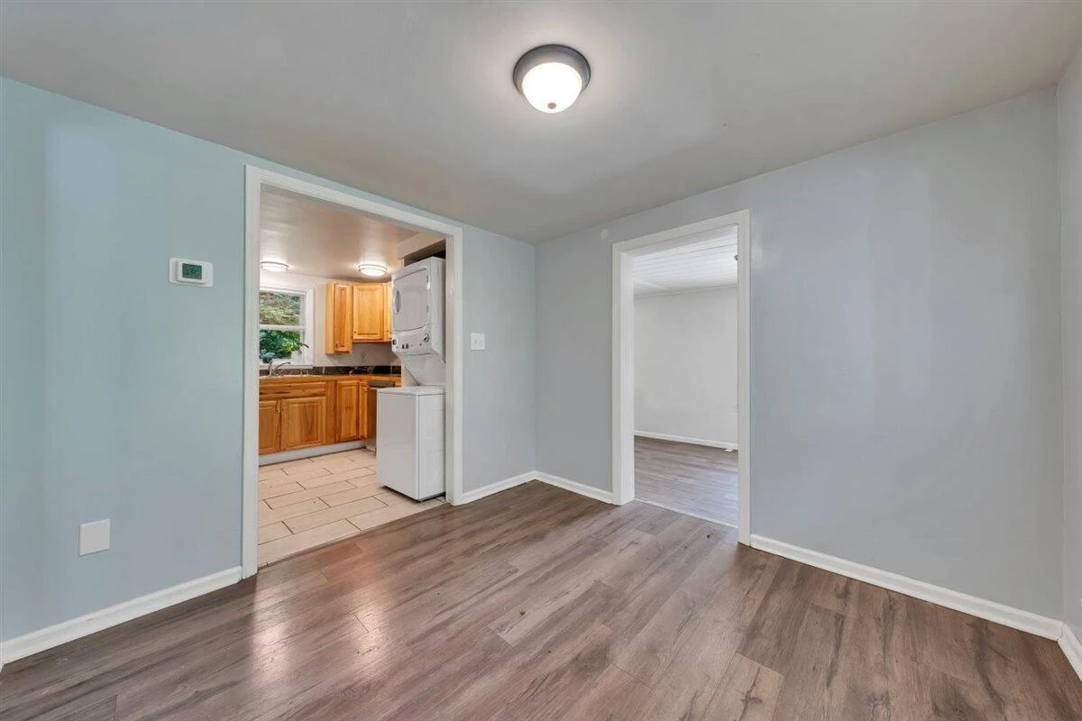 4312 Seneca Hollow RD - Photo 10