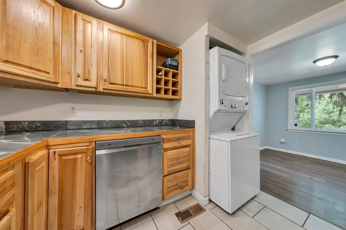 4312 Seneca Hollow RD - Photo 12