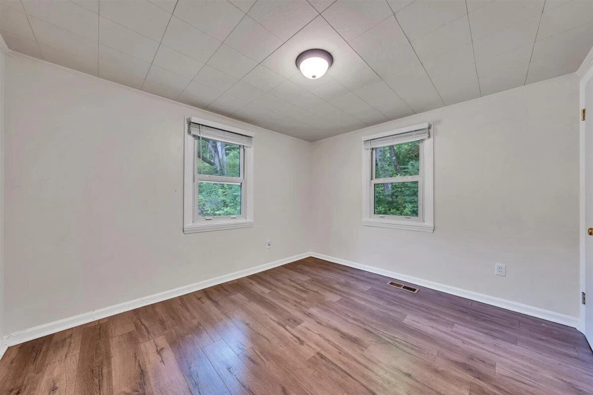 4312 Seneca Hollow RD - Photo 15