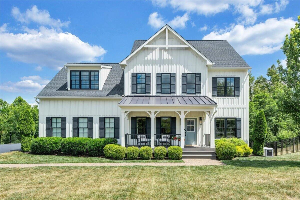6895 Fairway Ridge RD