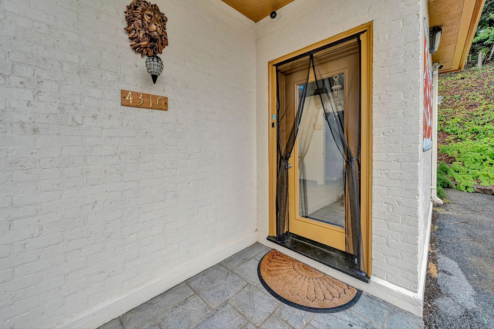 4310 Brandon AVE SW - Photo 4
