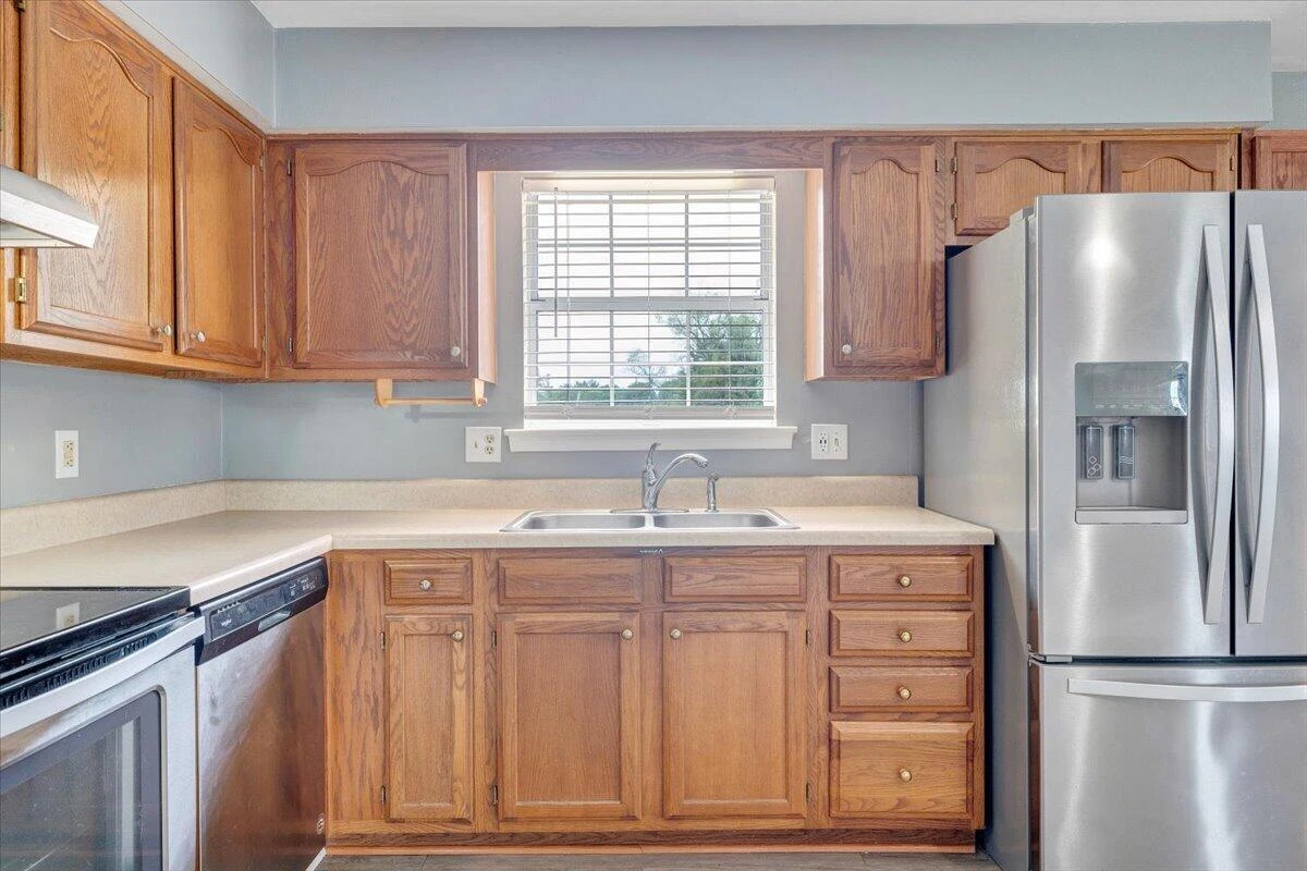 813 Orlando CT - Photo 16