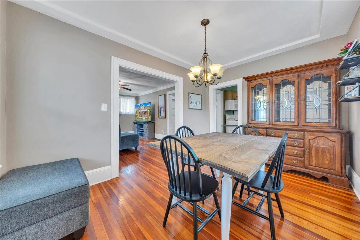 331 Bowman ST - Photo 9