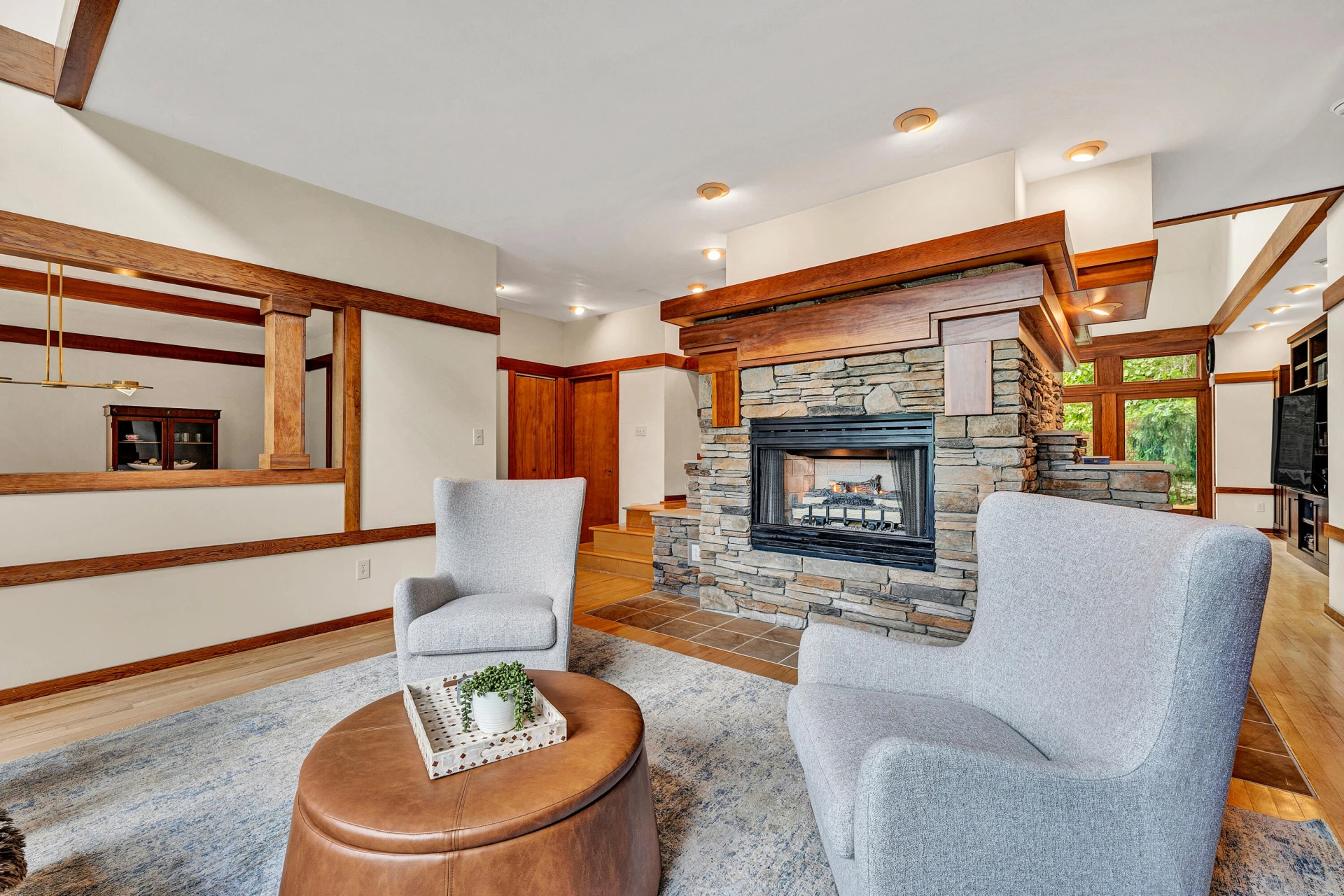 1560 Lee LN - Photo 9