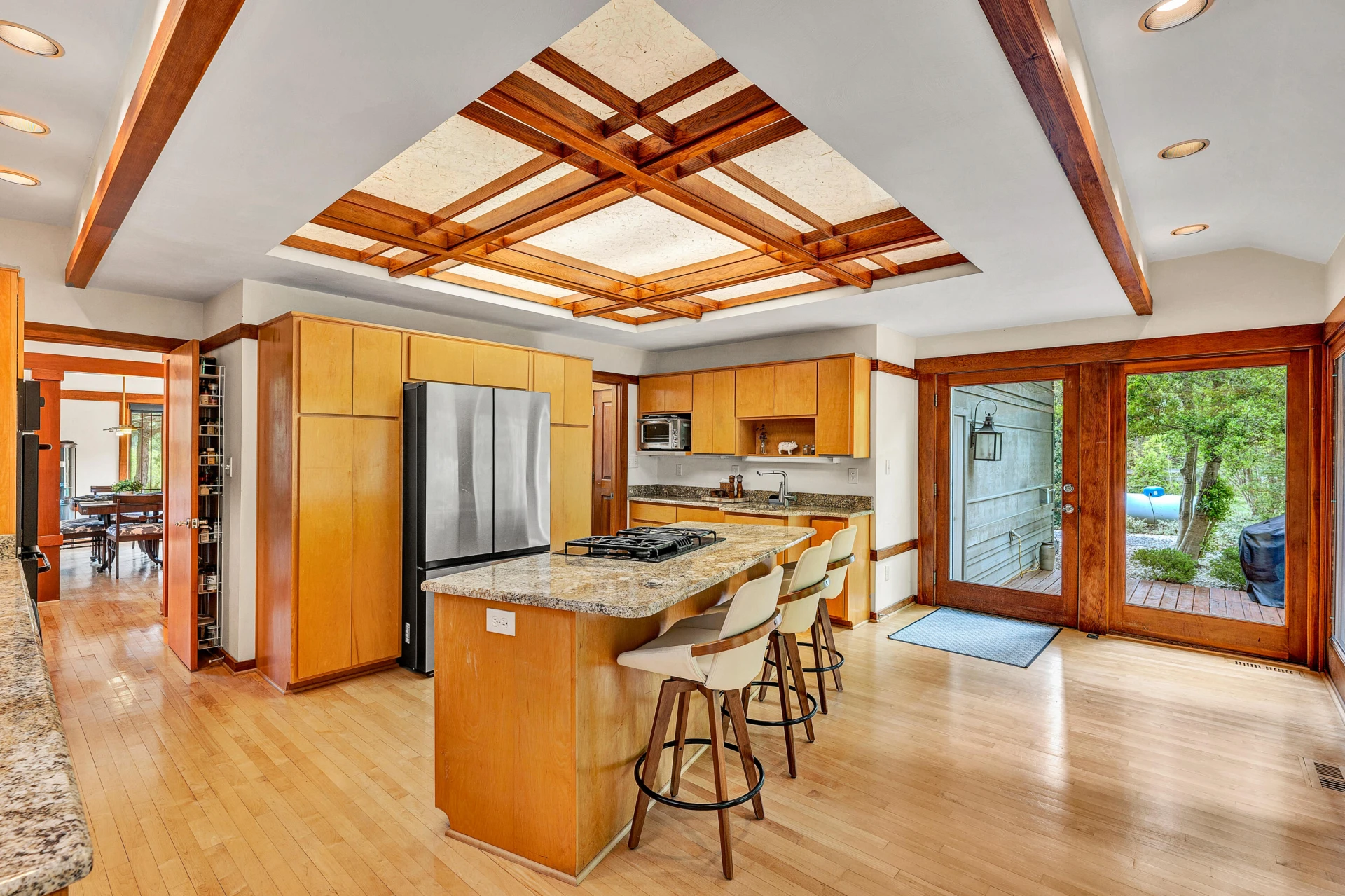 1560 Lee LN - Photo 16