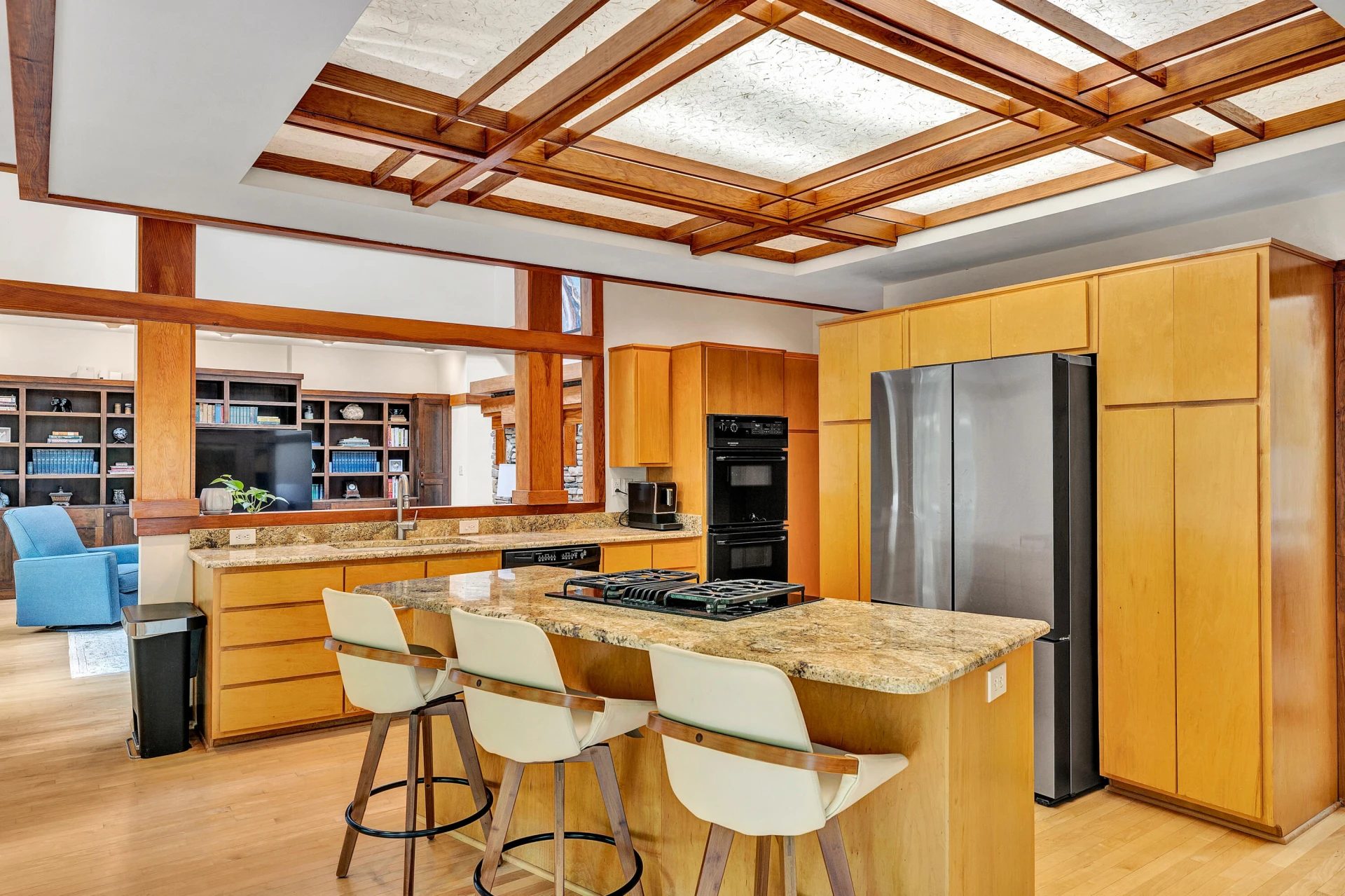 1560 Lee LN - Photo 17
