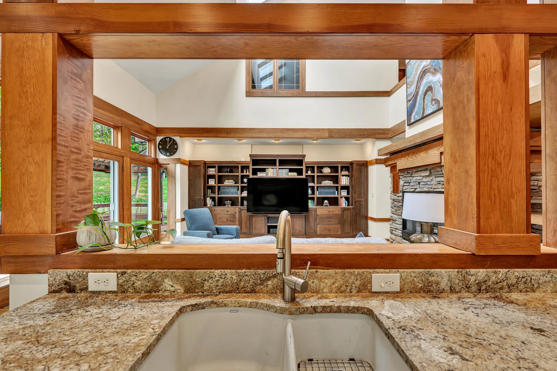 1560 Lee LN - Photo 19
