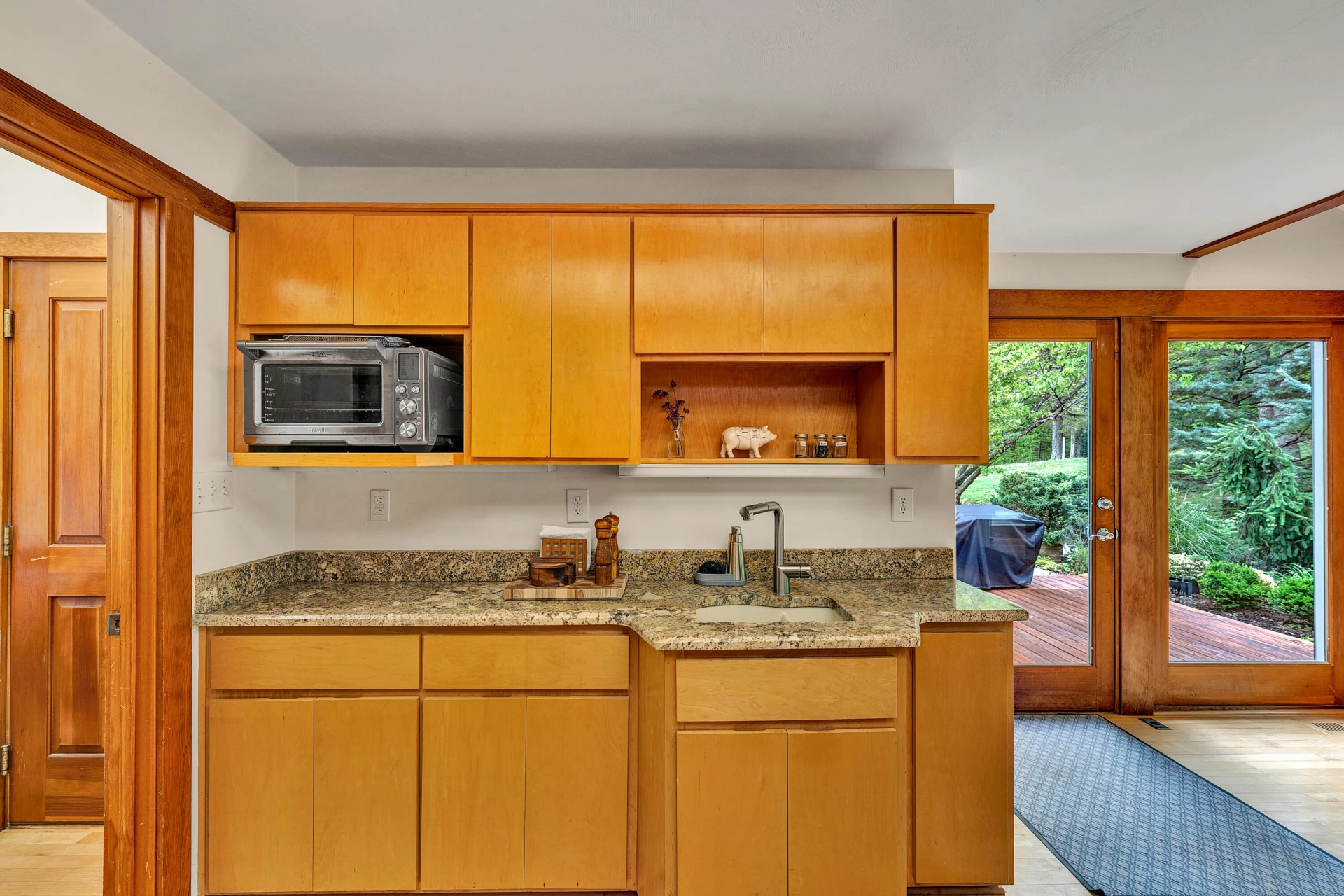 1560 Lee LN - Photo 20