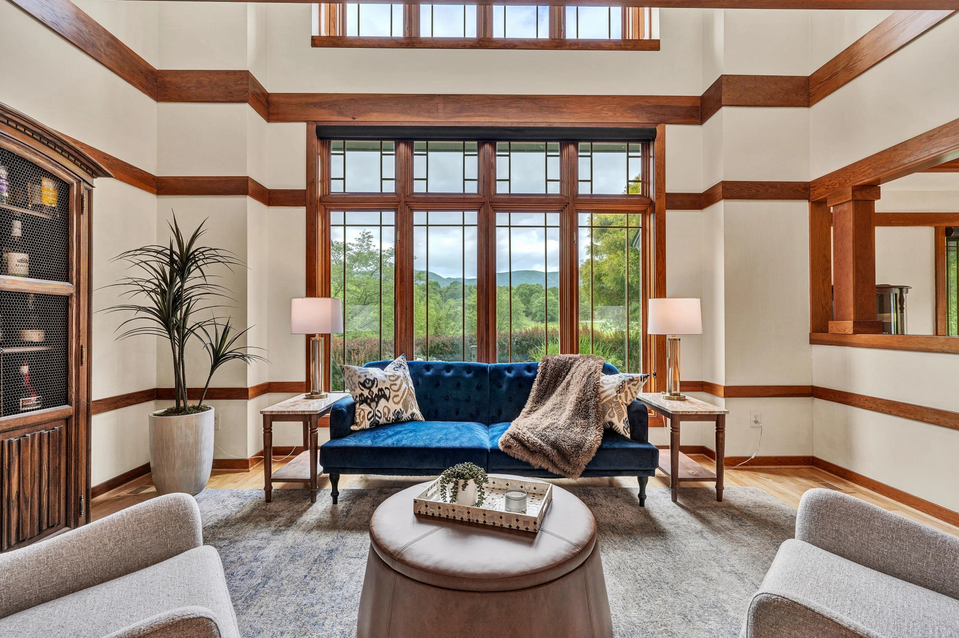 1560 Lee LN - Photo 4