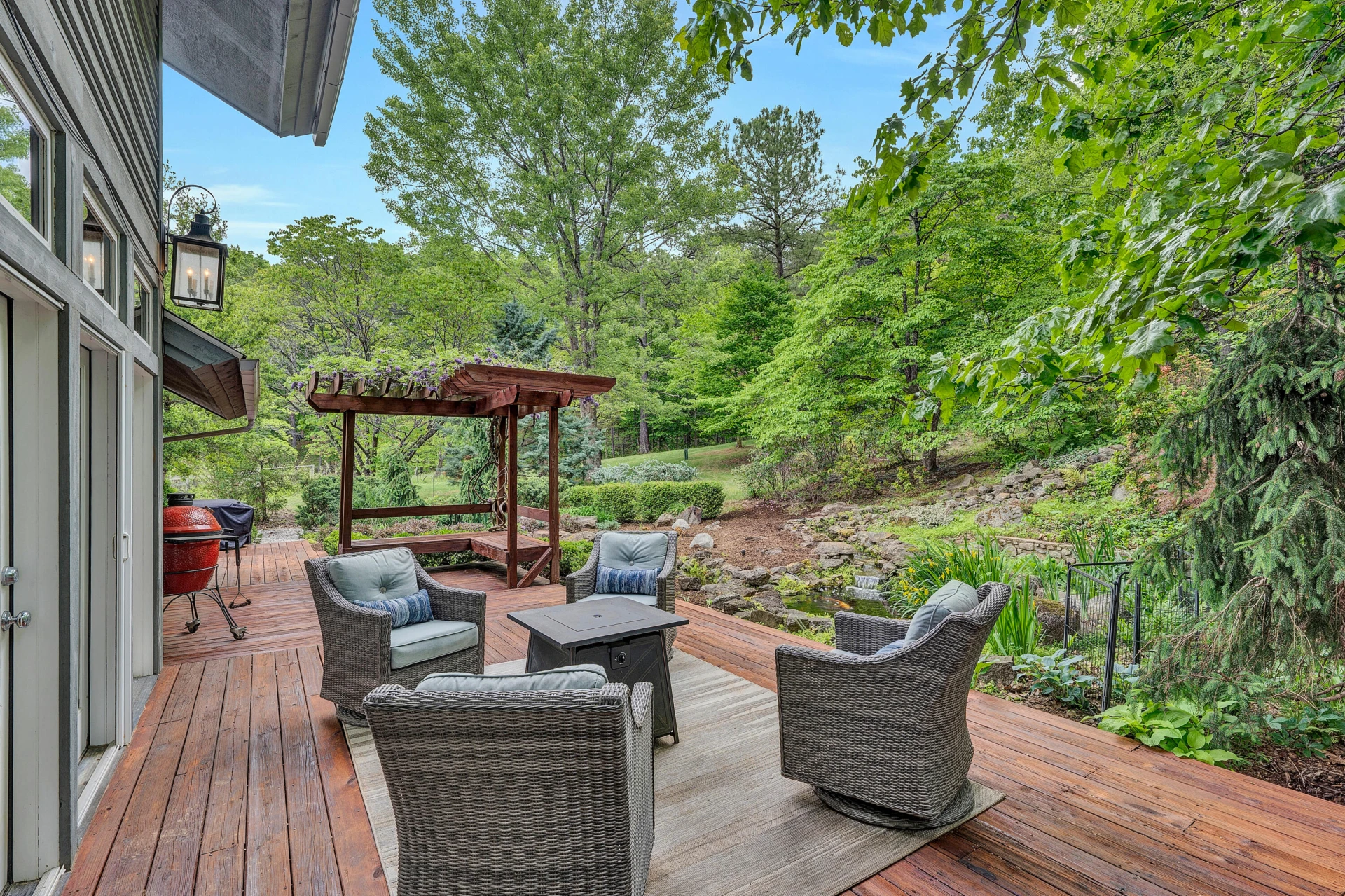 1560 Lee LN - Photo 48