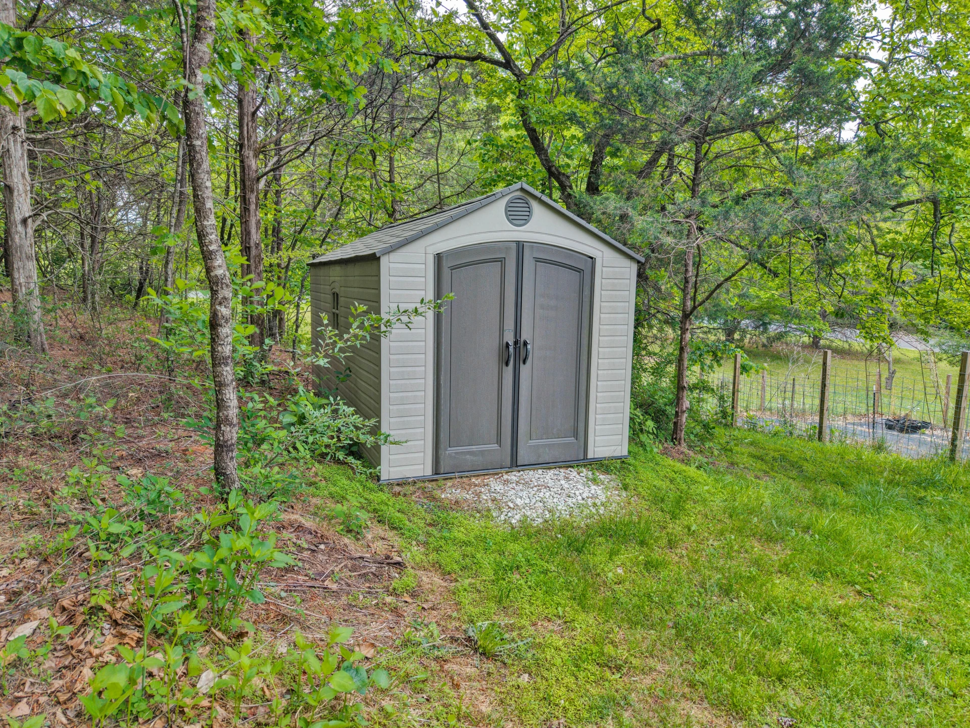 1560 Lee LN - Photo 59