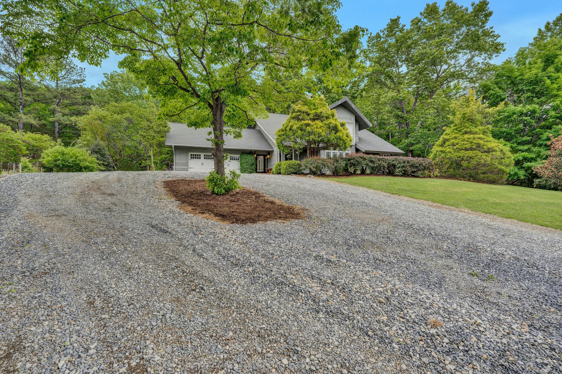 1560 Lee LN - Photo 63