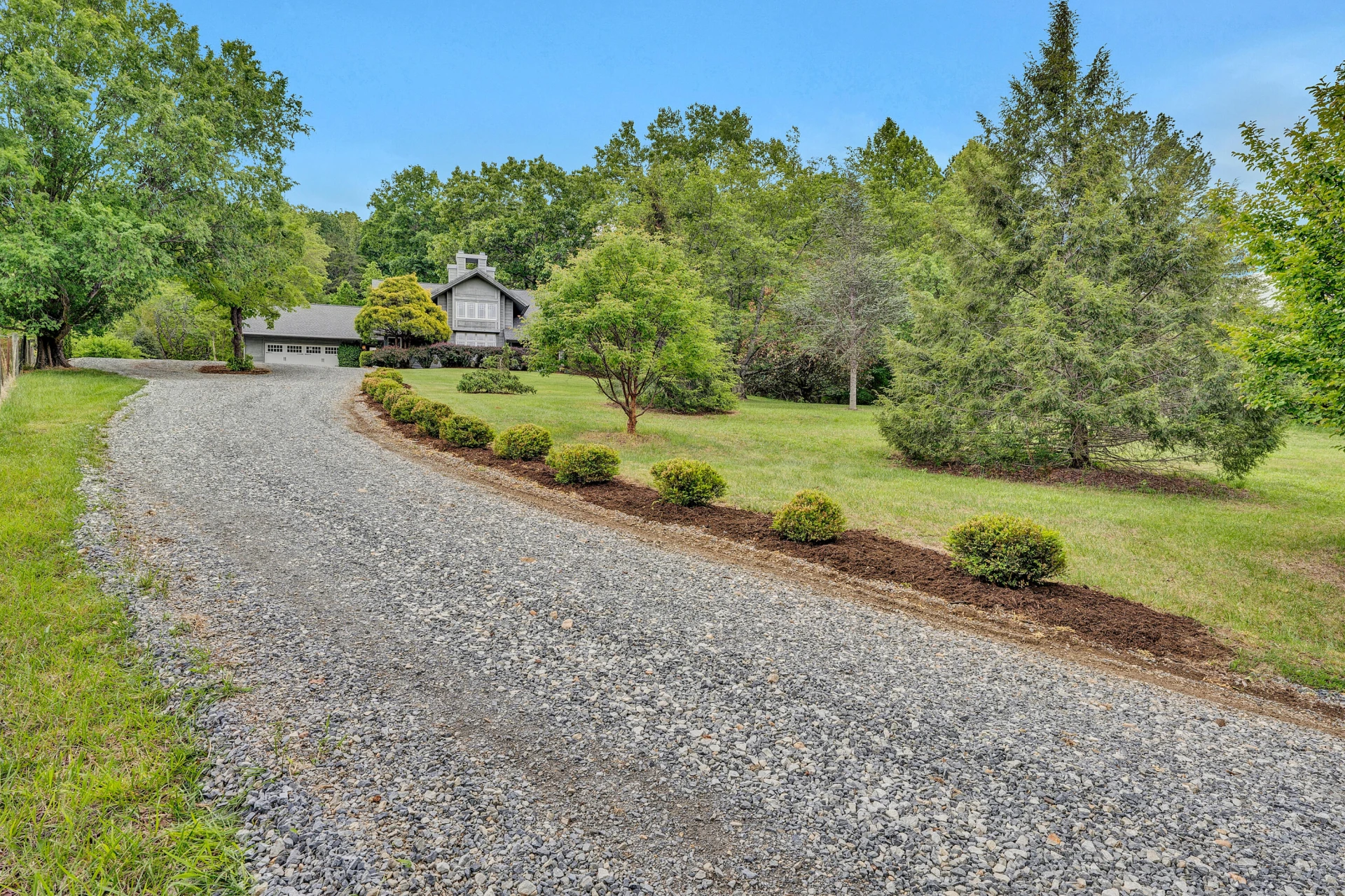 1560 Lee LN - Photo 64