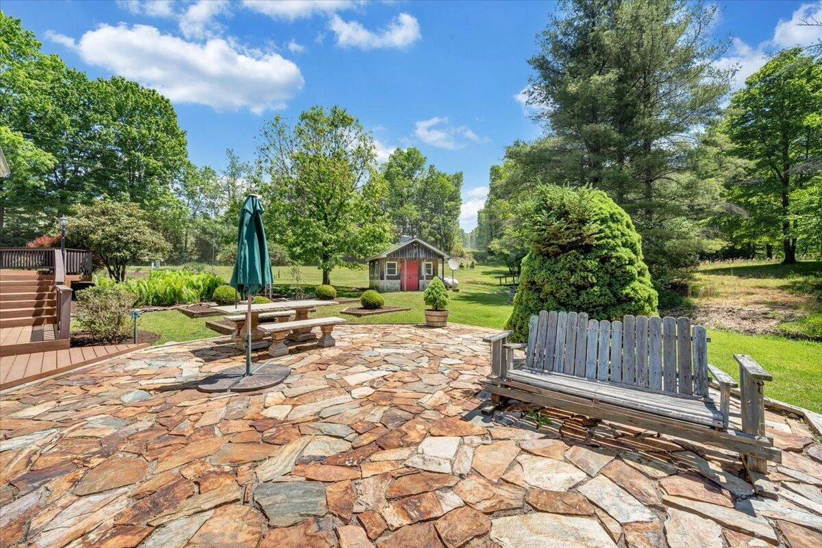 674 Old Furnace RD SW - Photo 74