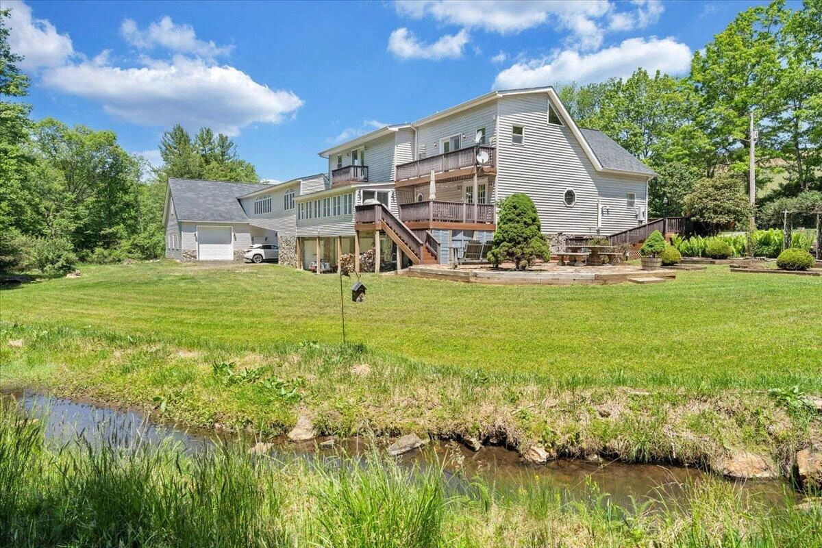 674 Old Furnace RD SW - Photo 86