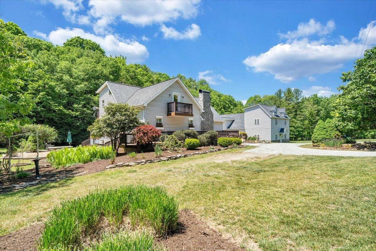 674 Old Furnace RD SW - Photo 87
