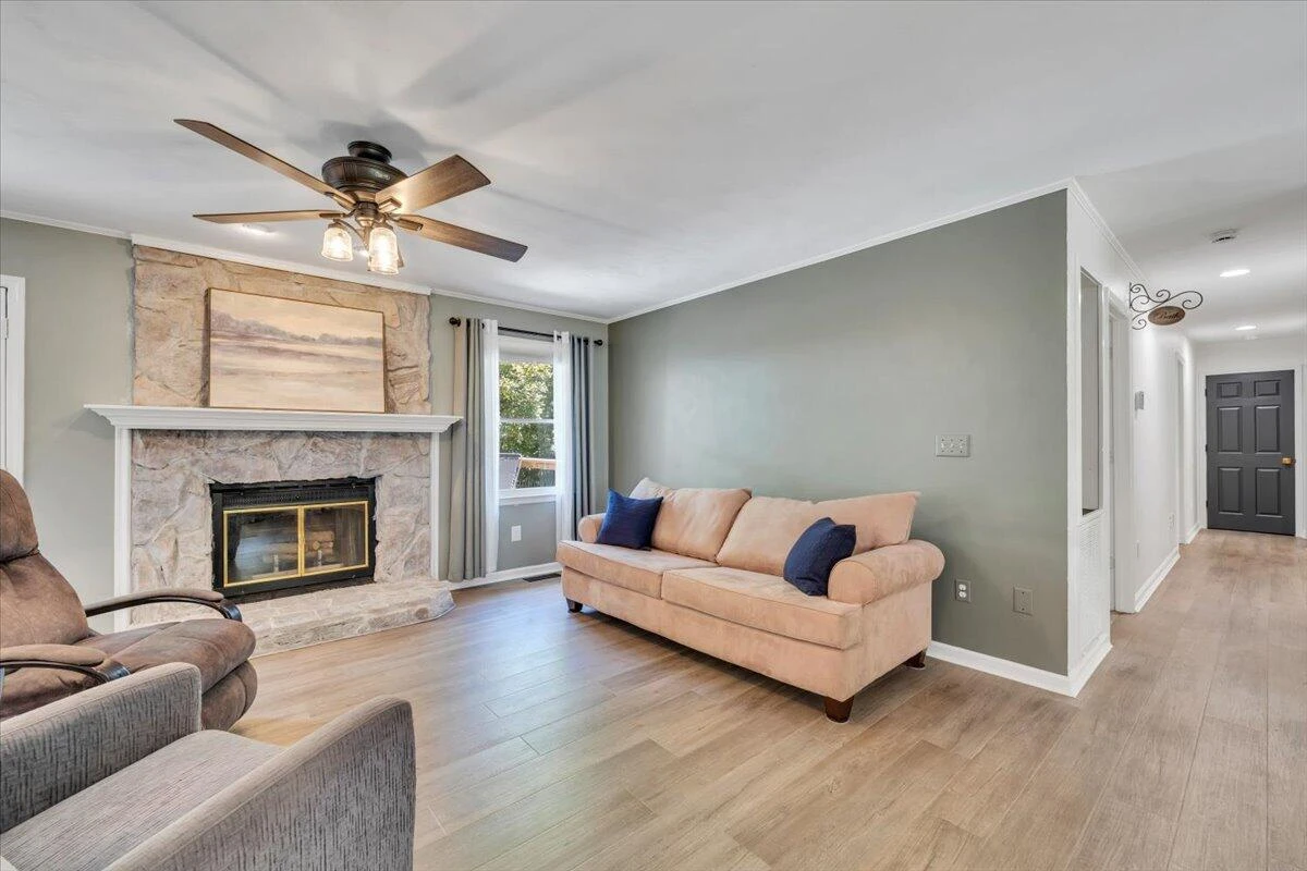 120 Charolais CIR - Photo 8
