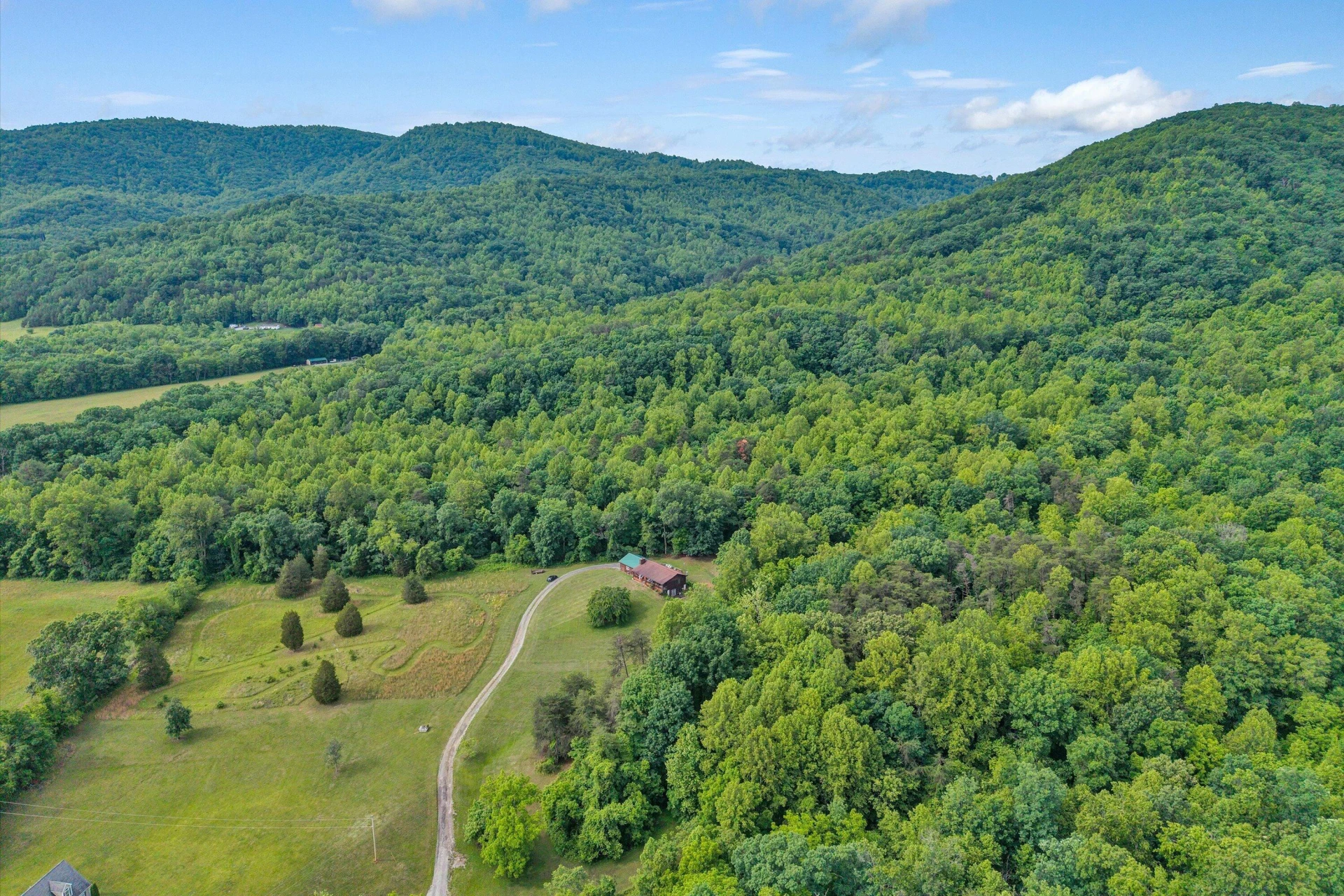 1550 Vernon LN - Photo 41