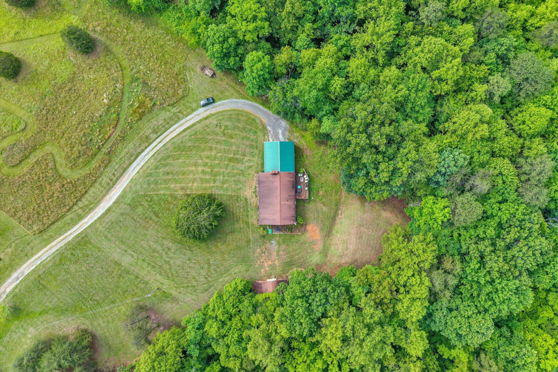 1550 Vernon LN - Photo 42
