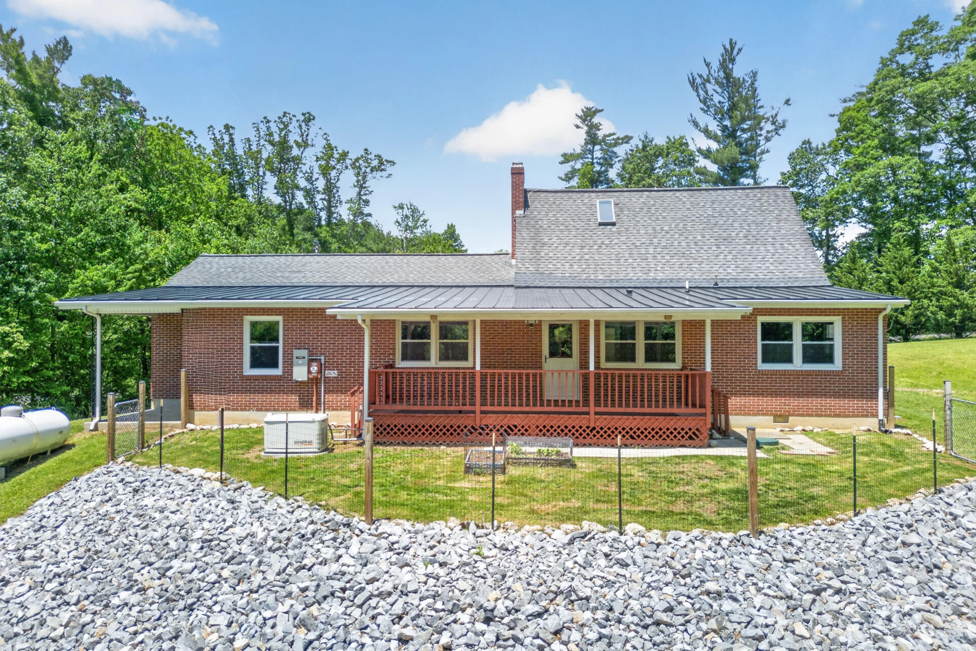 644 Daniels Run RD NE - Photo 11