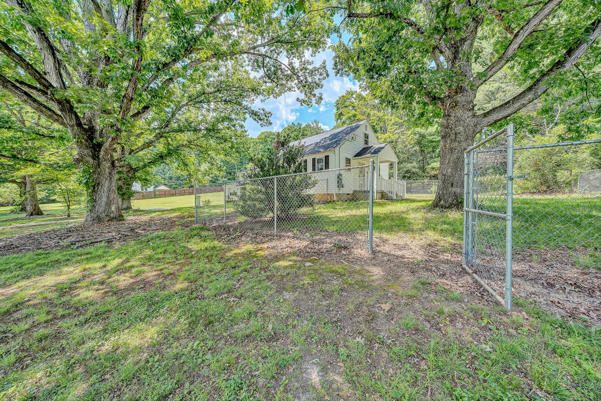 2908 Loch Haven DR - Photo 34