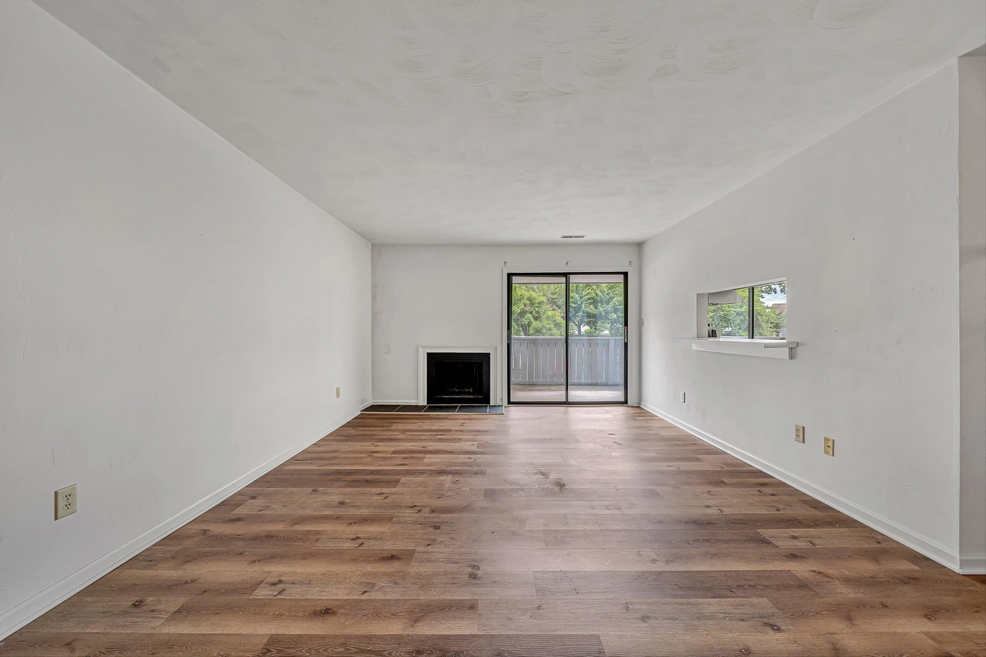 2413 Barnside CT - Photo 7
