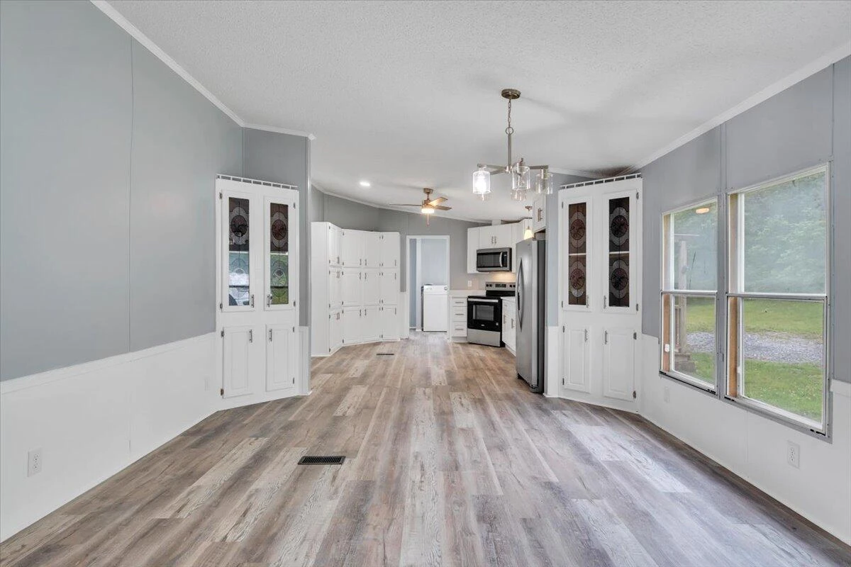 20459 Main ST - Photo 10