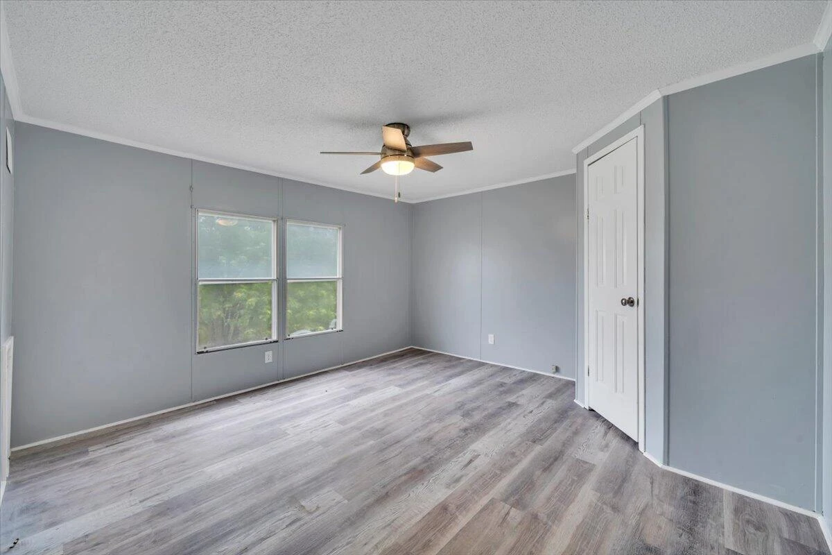 20459 Main ST - Photo 21