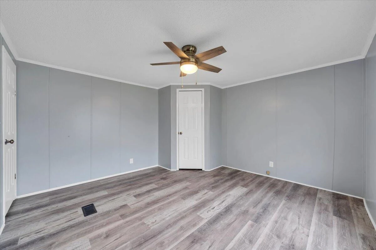 20459 Main ST - Photo 24