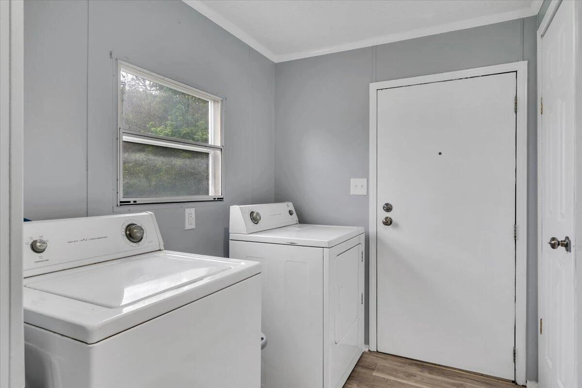 20459 Main ST - Photo 27