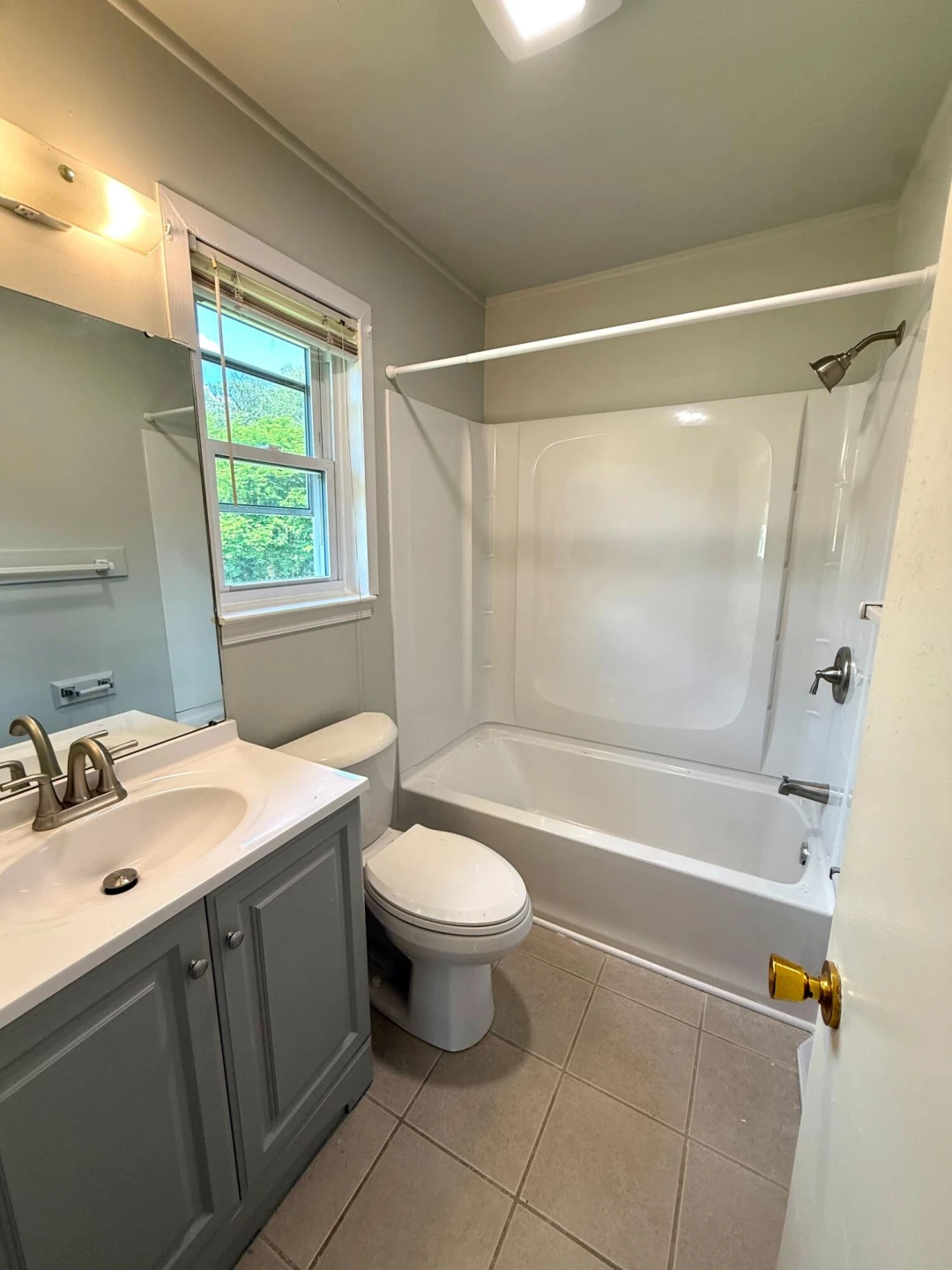 1760 Elbert DR ## 1762 - Photo 7