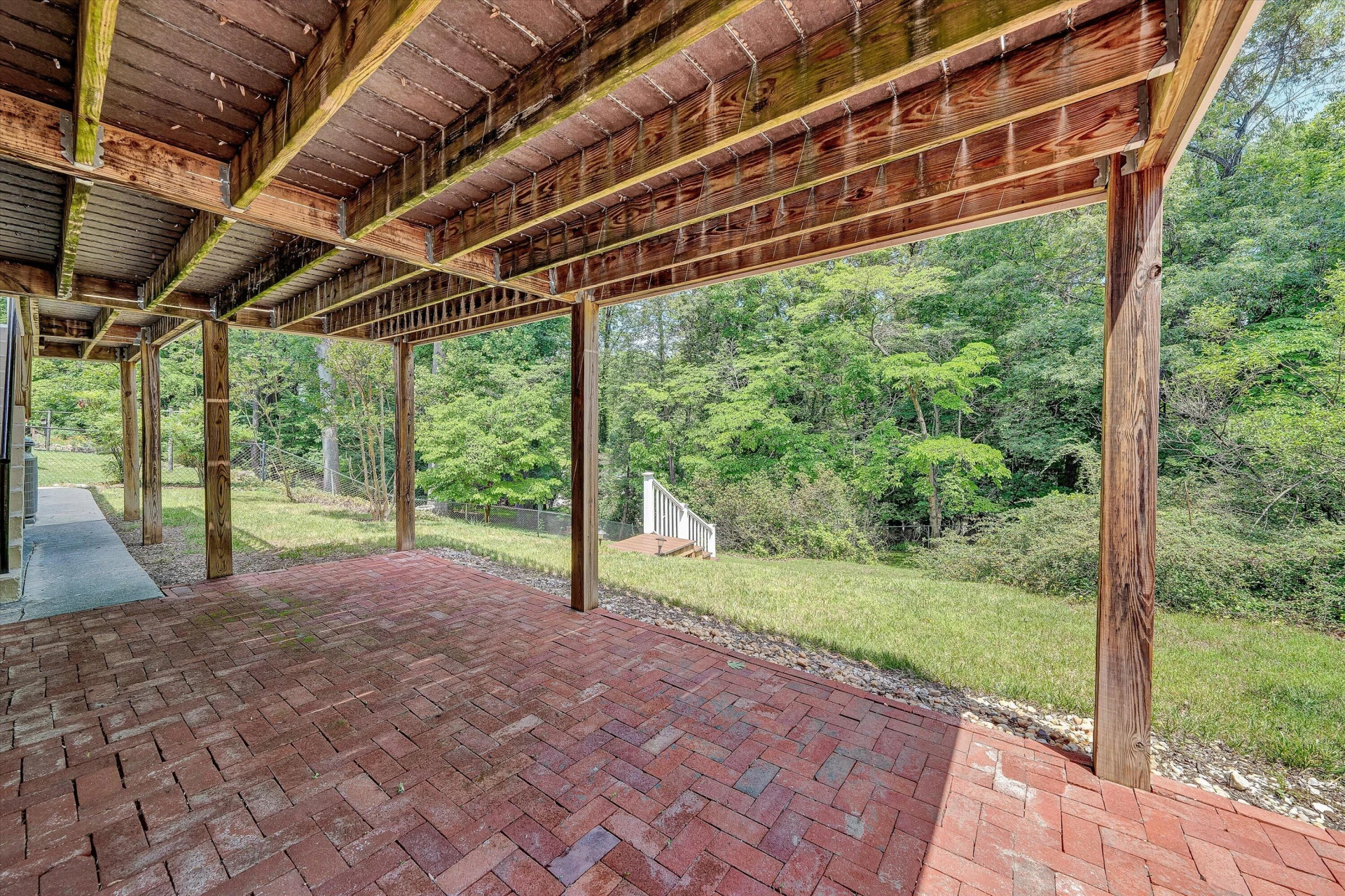 2739 Northview DR SW - Photo 27