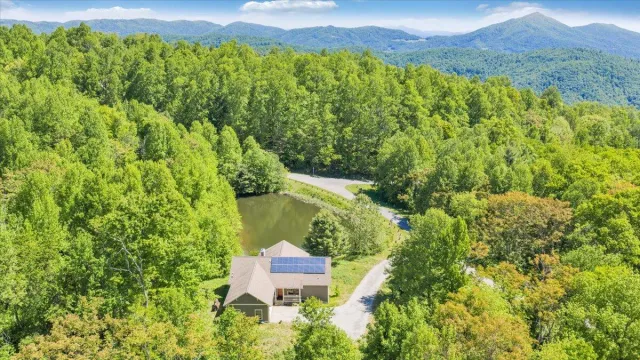 50 Lookout Ridge LN SE, Copper Hill, VA, 24079