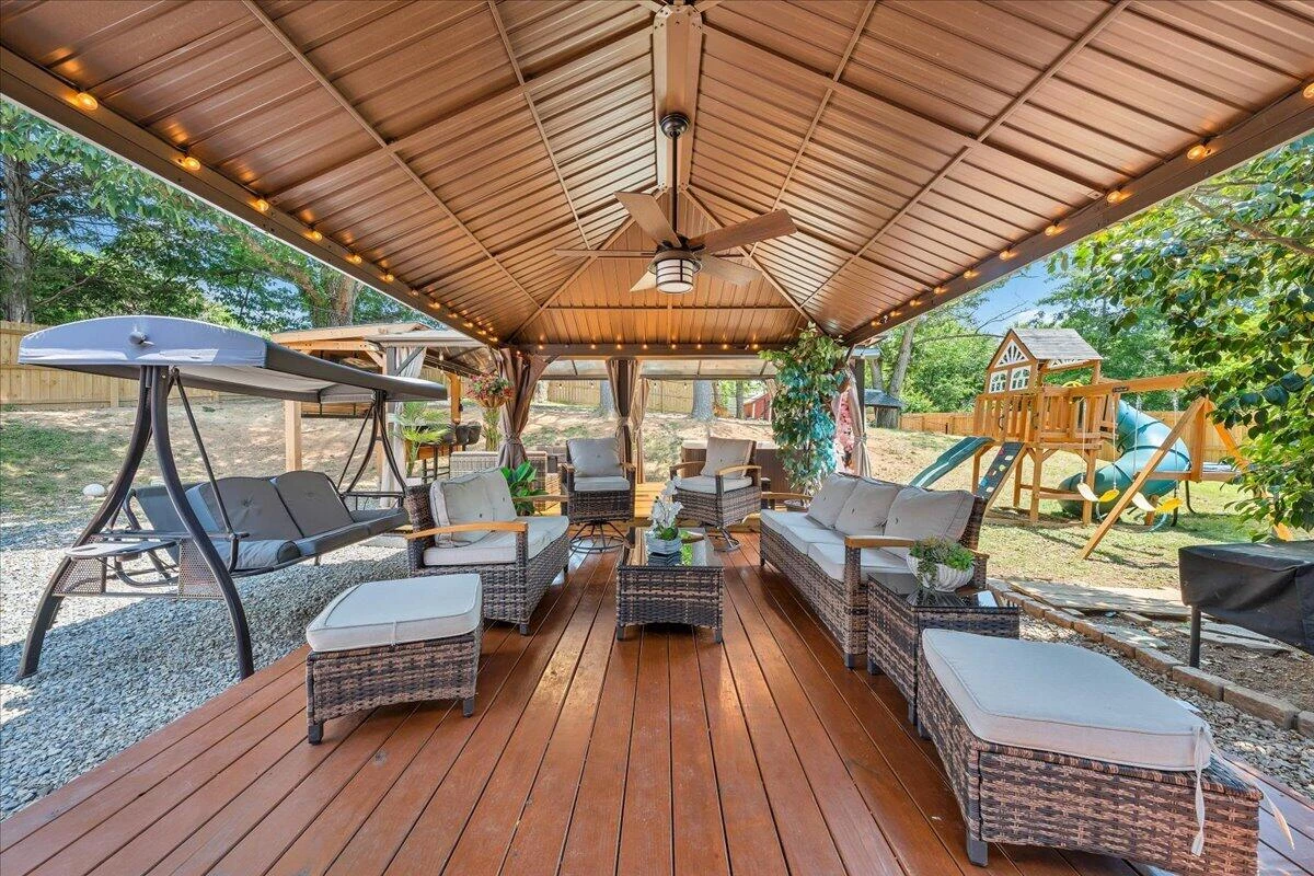 1126 Vivian AVE - Photo 22