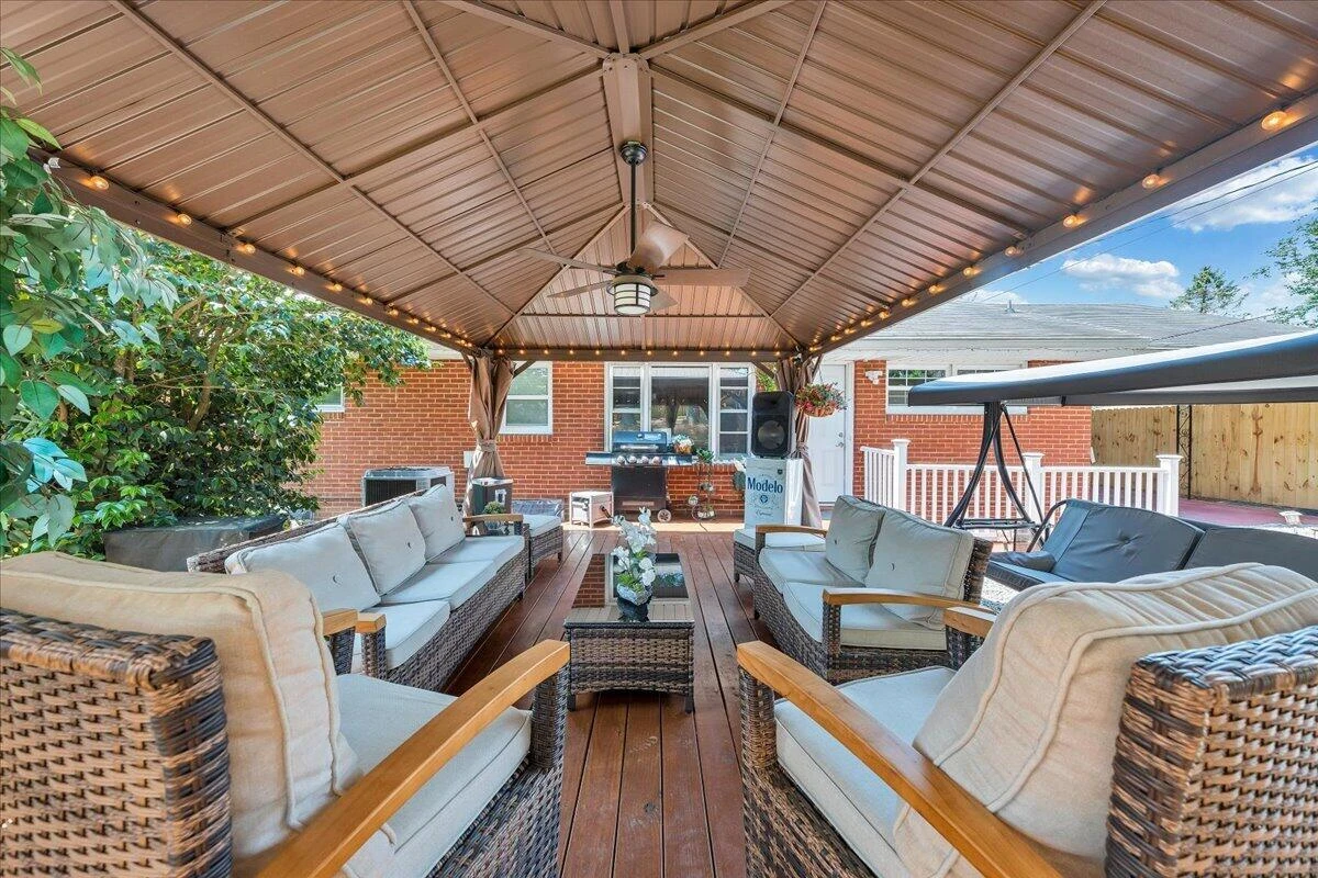1126 Vivian AVE - Photo 23