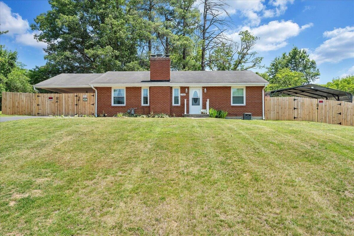 1126 Vivian AVE - Photo 34