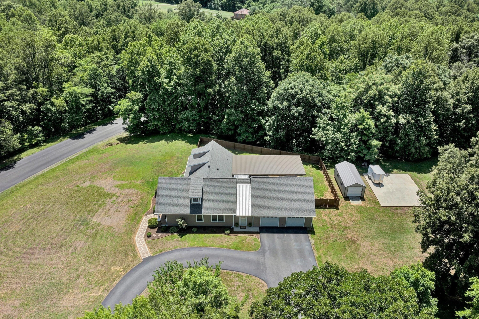 1040 Old Station Loop - Photo 8