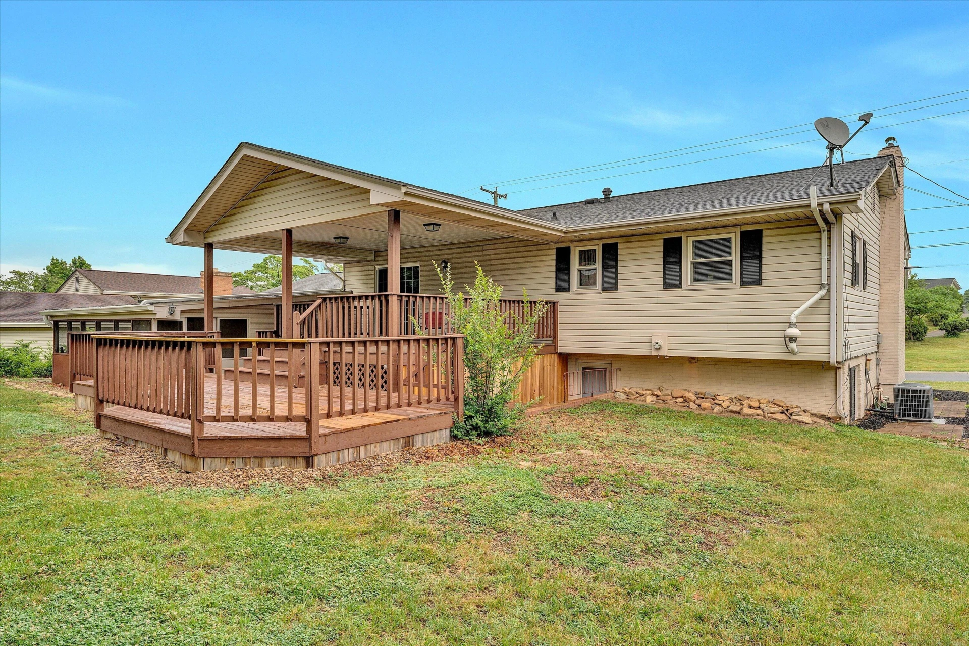 2163 Mill LN - Photo 31