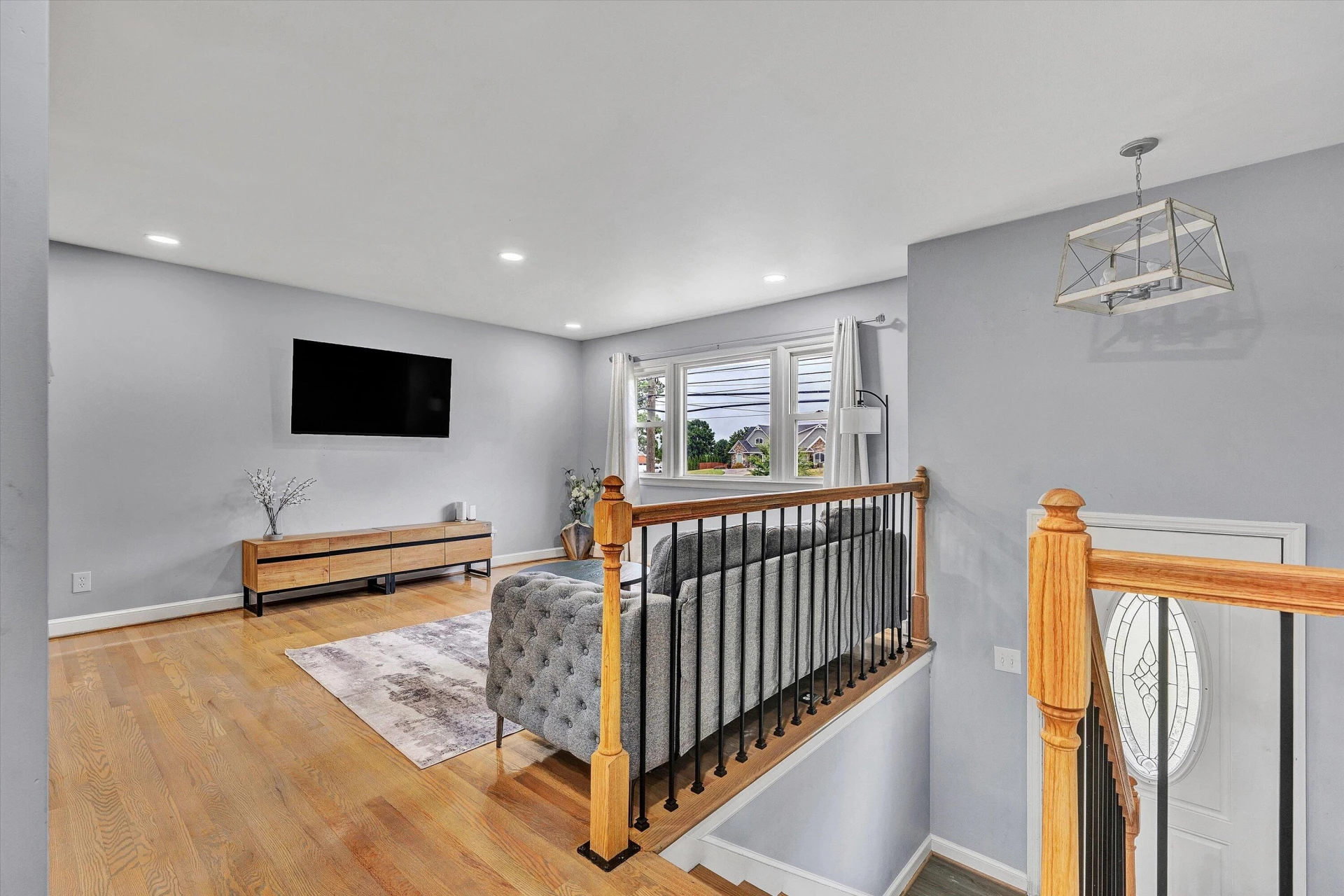 2163 Mill LN - Photo 5