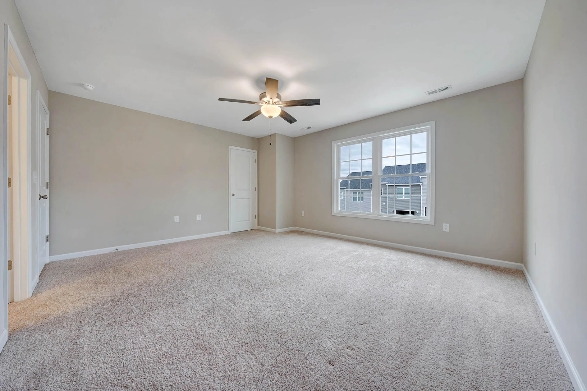 1058 Brandon AVE SW - Photo 20