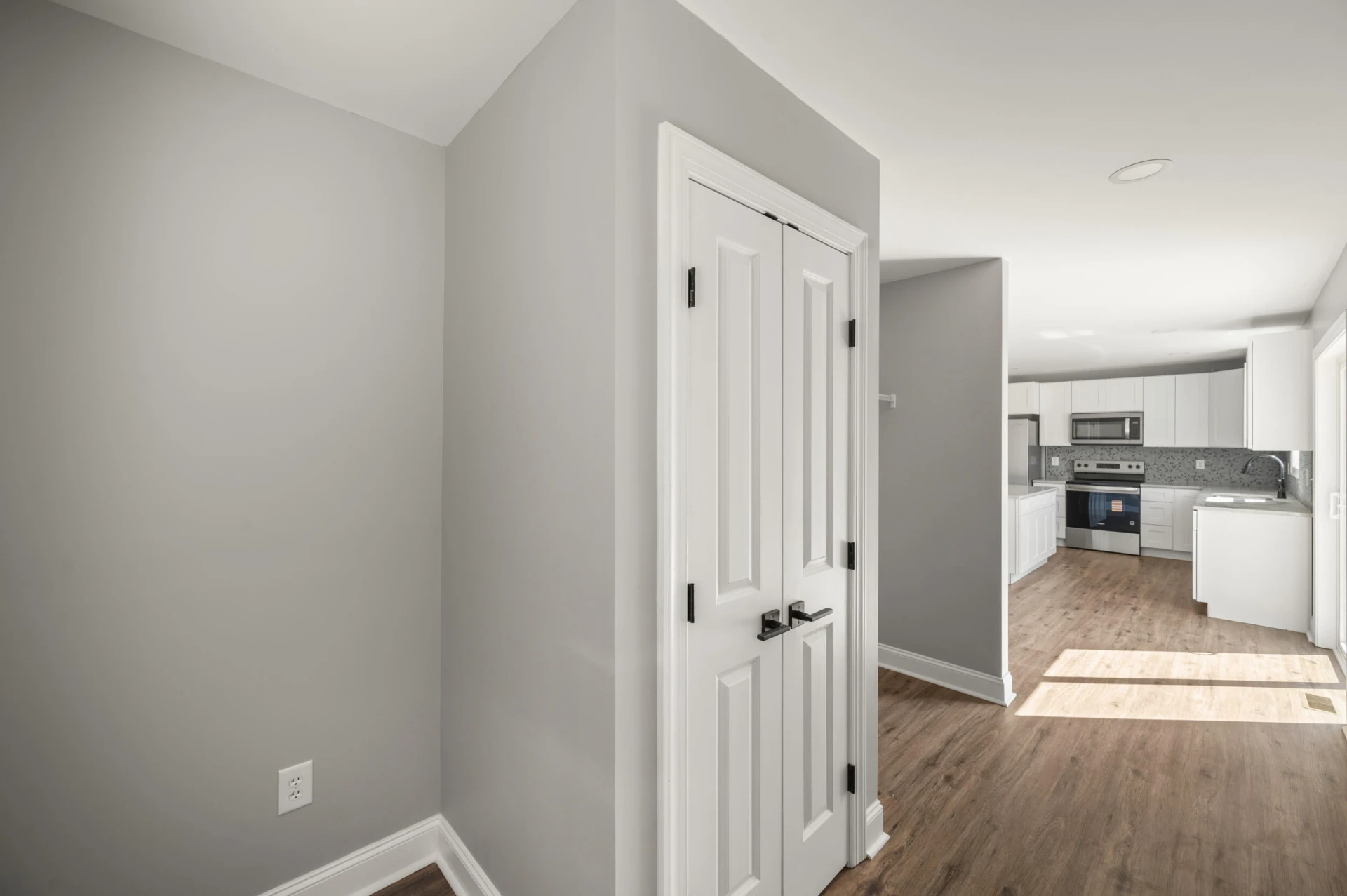 15885 Wyatts WAY - Photo 16