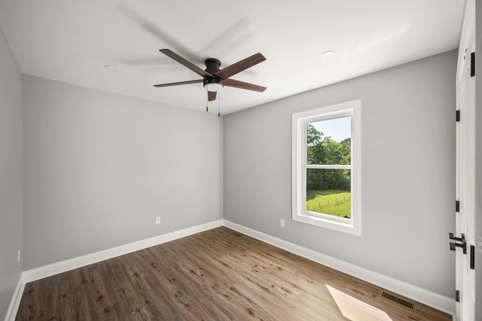 15885 Wyatts WAY - Photo 25