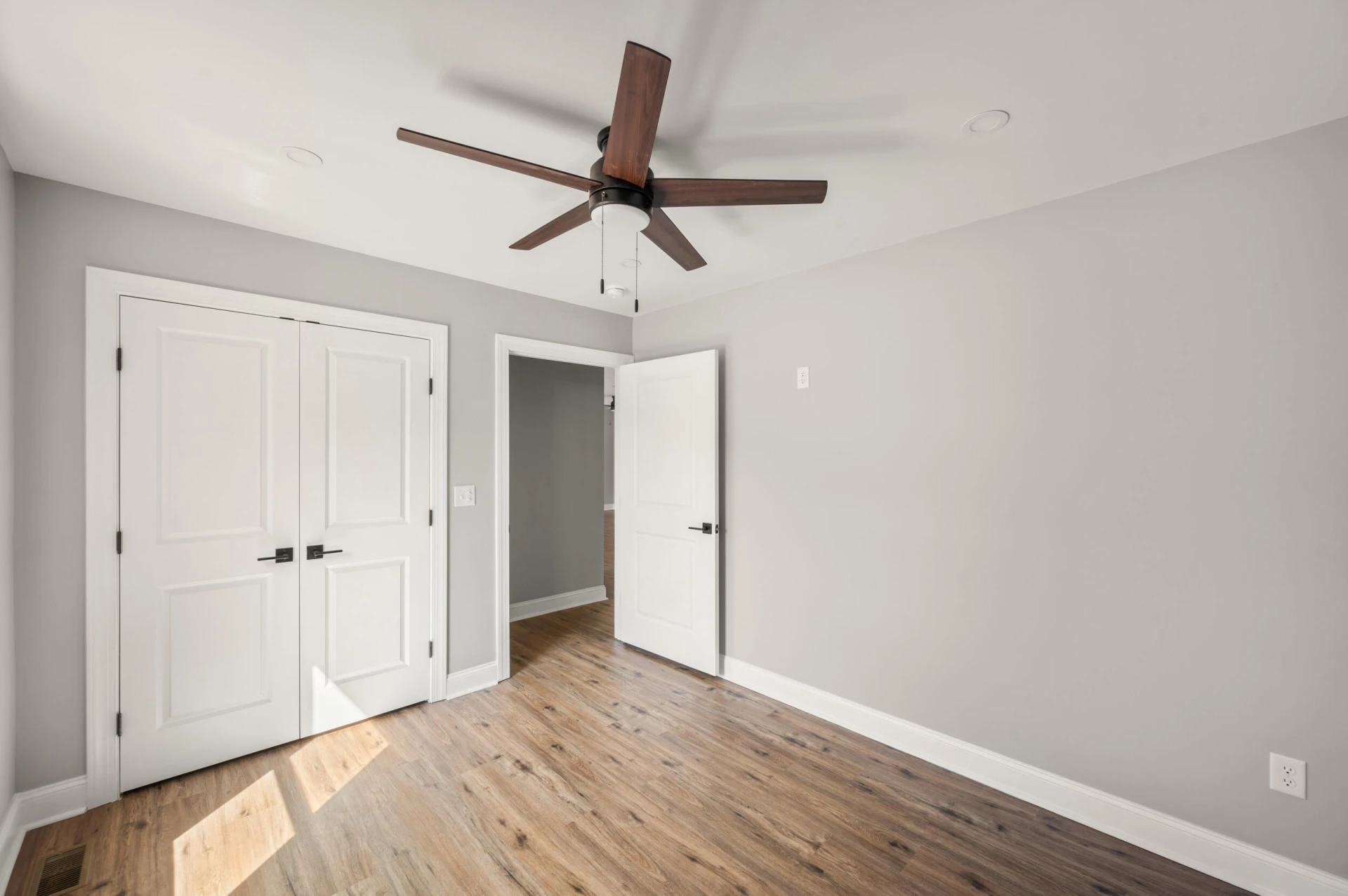 15885 Wyatts WAY - Photo 26