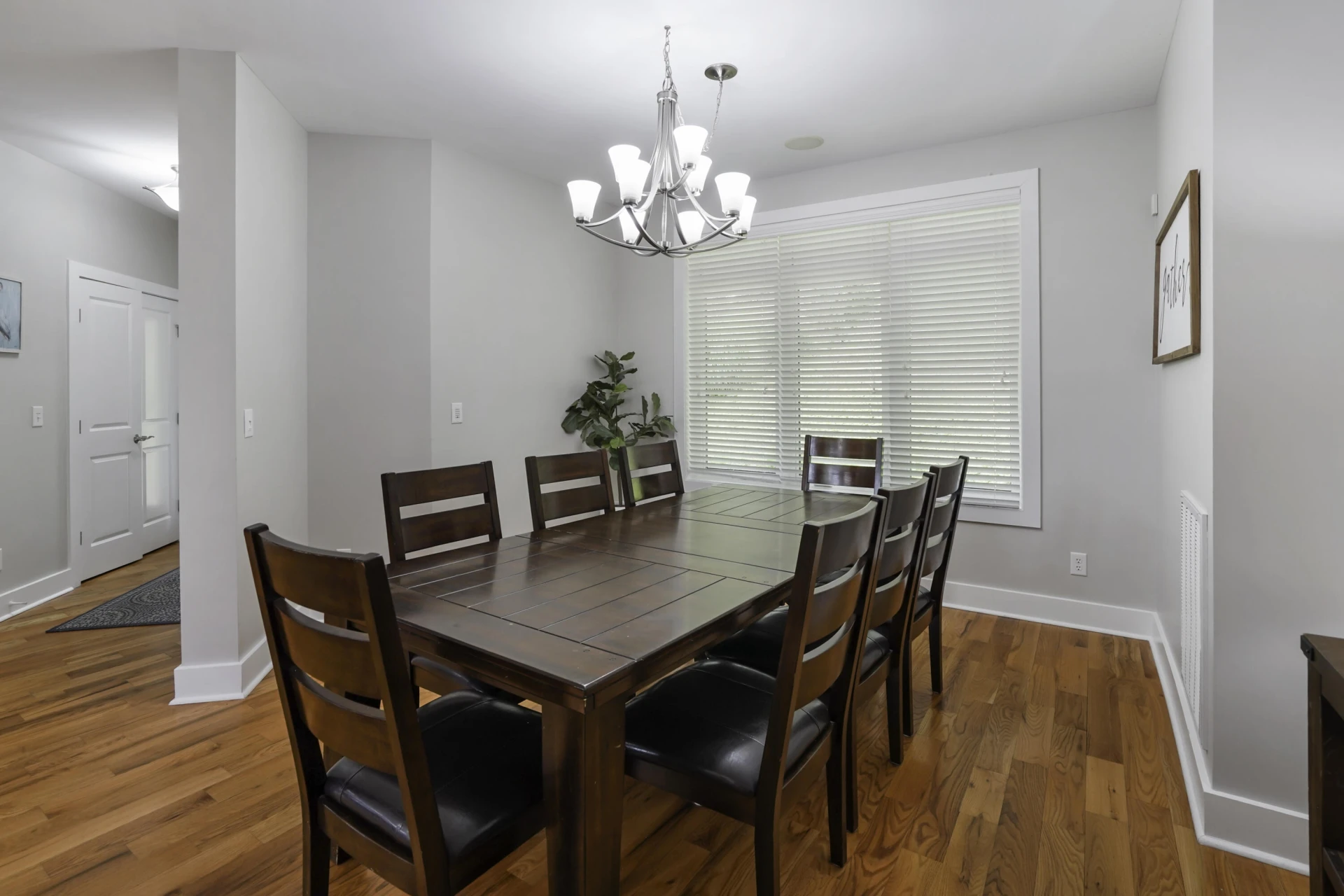 1325 Nicholas LN - Photo 17