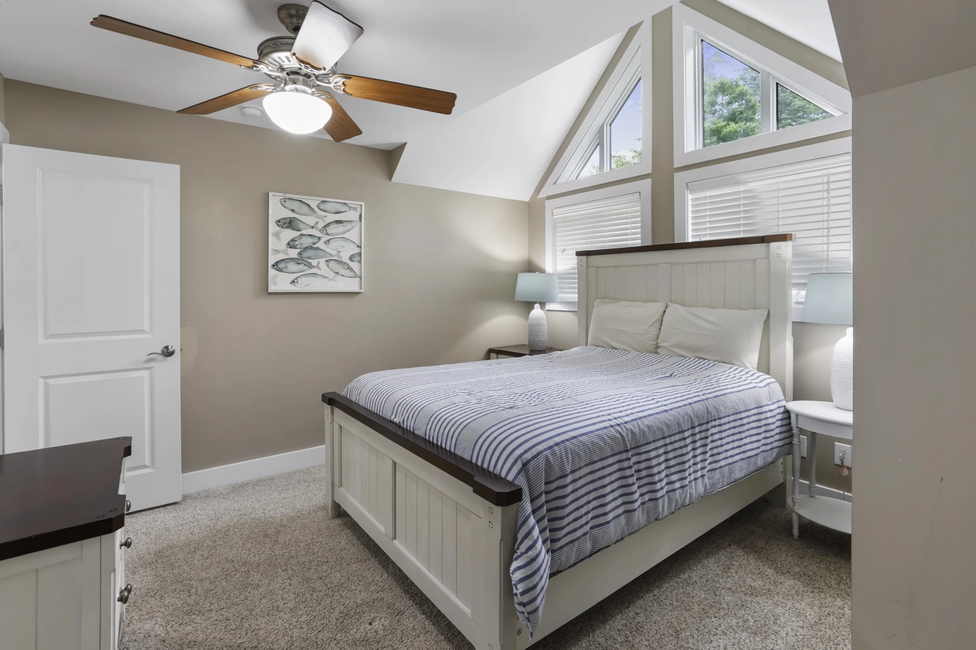 1325 Nicholas LN - Photo 40