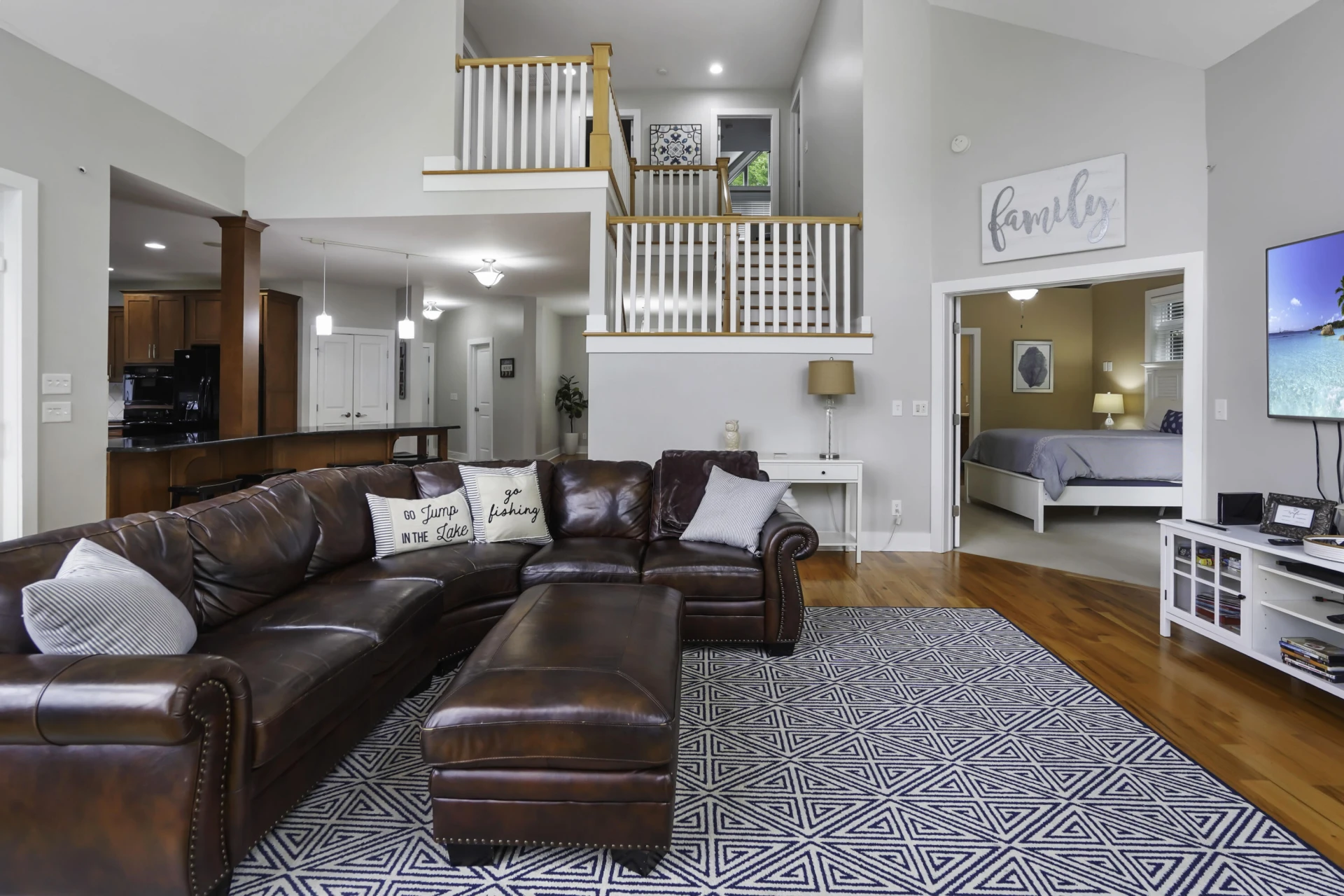 1325 Nicholas LN - Photo 8