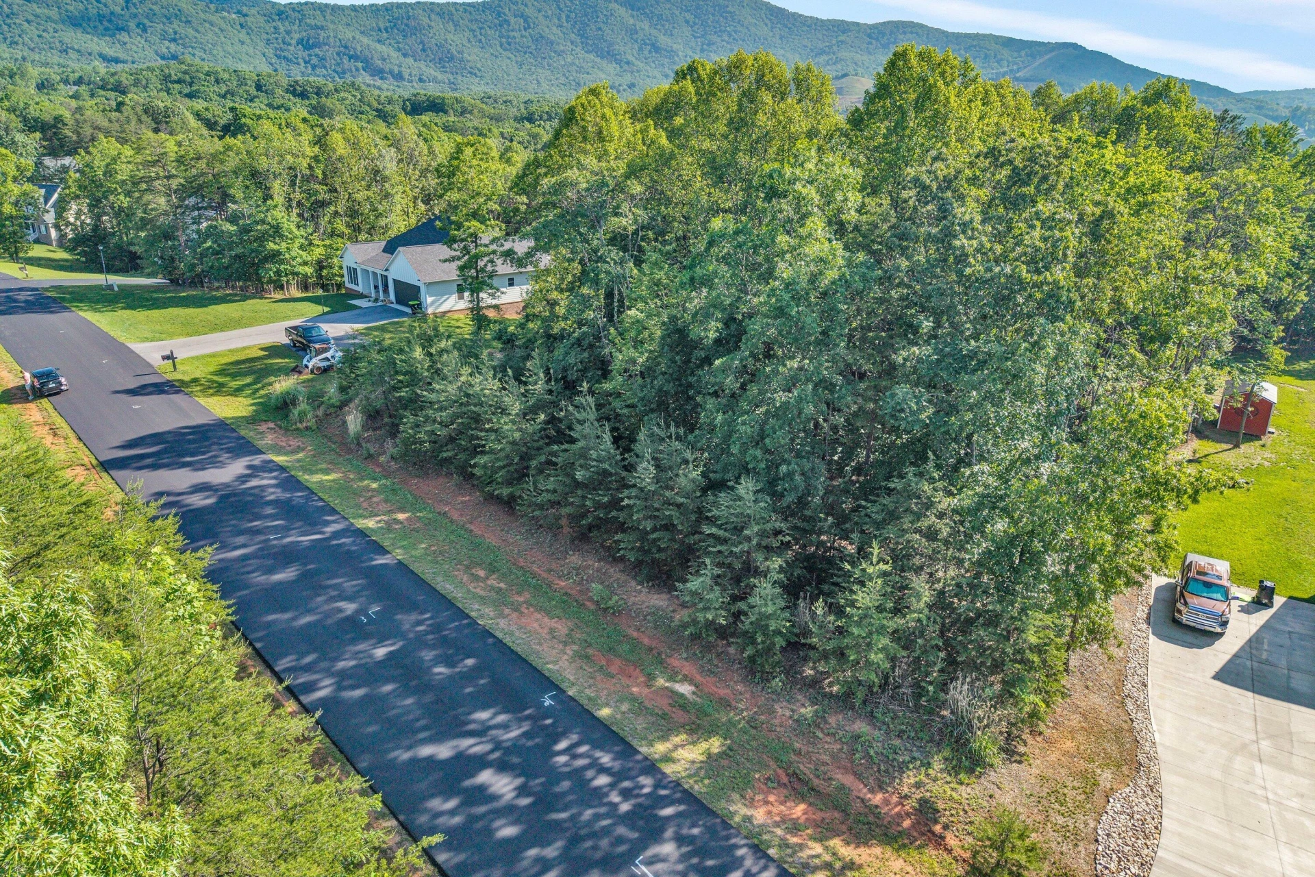 43 Thornblade WAY