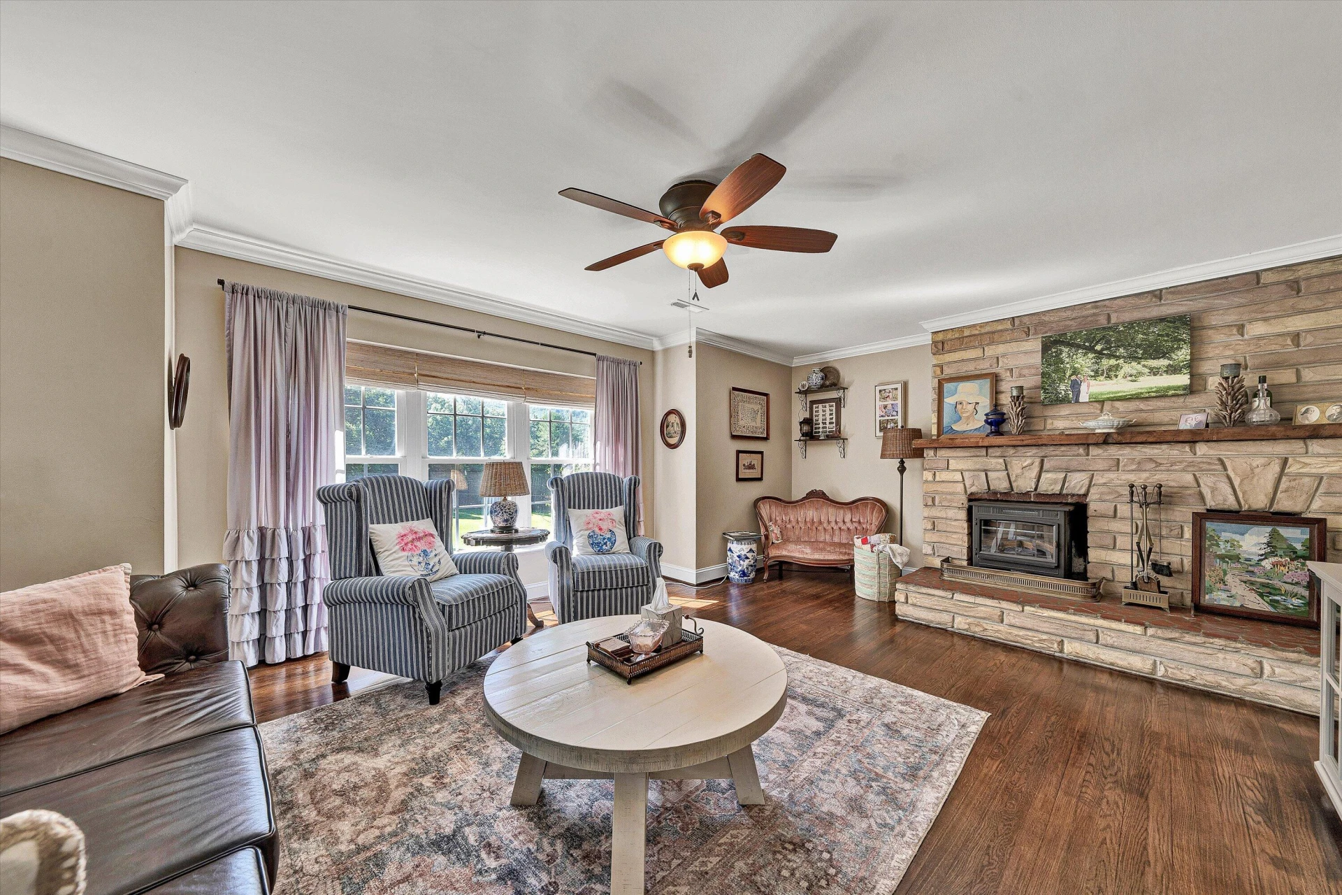 1555 Coopers Cove RD - Photo 10