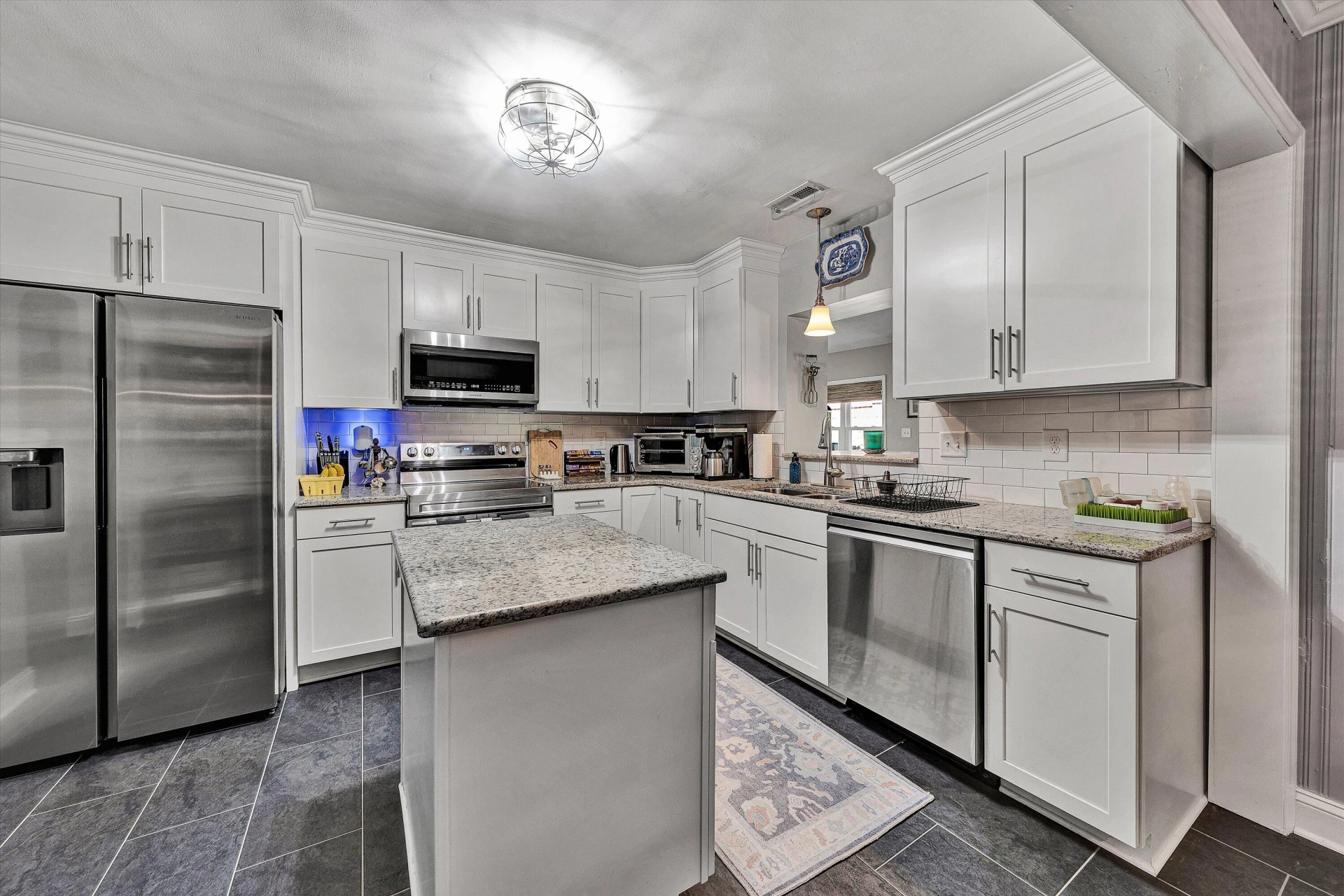 1555 Coopers Cove RD - Photo 15
